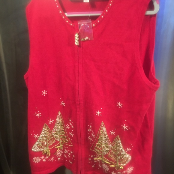 🎄Quacker Factory Vest $30 or $25 w/offer - Picture 3 of 5